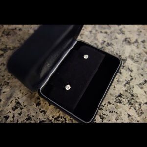 Chow Tai Fook PT900 Diamond Earrings 0.3 carat